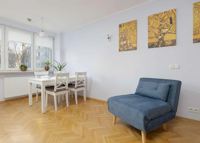 Modern In The Center In By Renters Апартаменты