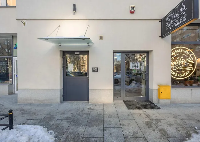 Modern In The Center In By Renters